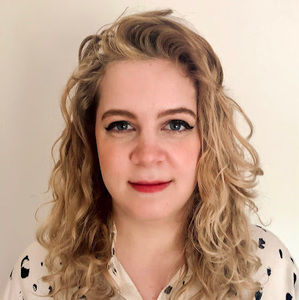 Meet your Posher, Abigail